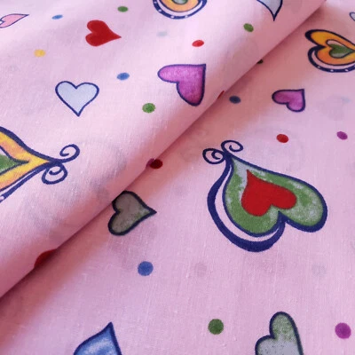 TECIDO DE ALGODÃO POLI ESTAMPA CORAÇÃO ROSA MULTICOLORIDO 58" POR JARDA ESTAMPA DOS NAMORADOS - Imagem 1 de 4