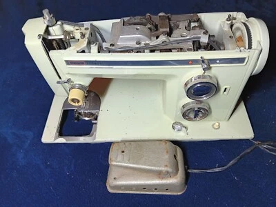 Vintage Sears Kenmore 158.14001 Sewing Machine VTG FOR PARTS OR RESTORATION READ - Image 1 of 4