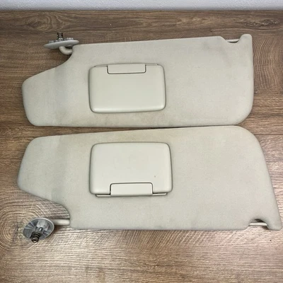 2006-2010 JEEP COMMANDER Conjunto de Pares Esquerdos Direitos Cinza Fabricante de Equipamento Original - Imagem 1 de 4