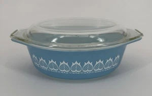 Pyrex Blue Tulip 1.5 Quart Oval Casserole 043 with Glass Lid Vintage - Picture 1 of 7
