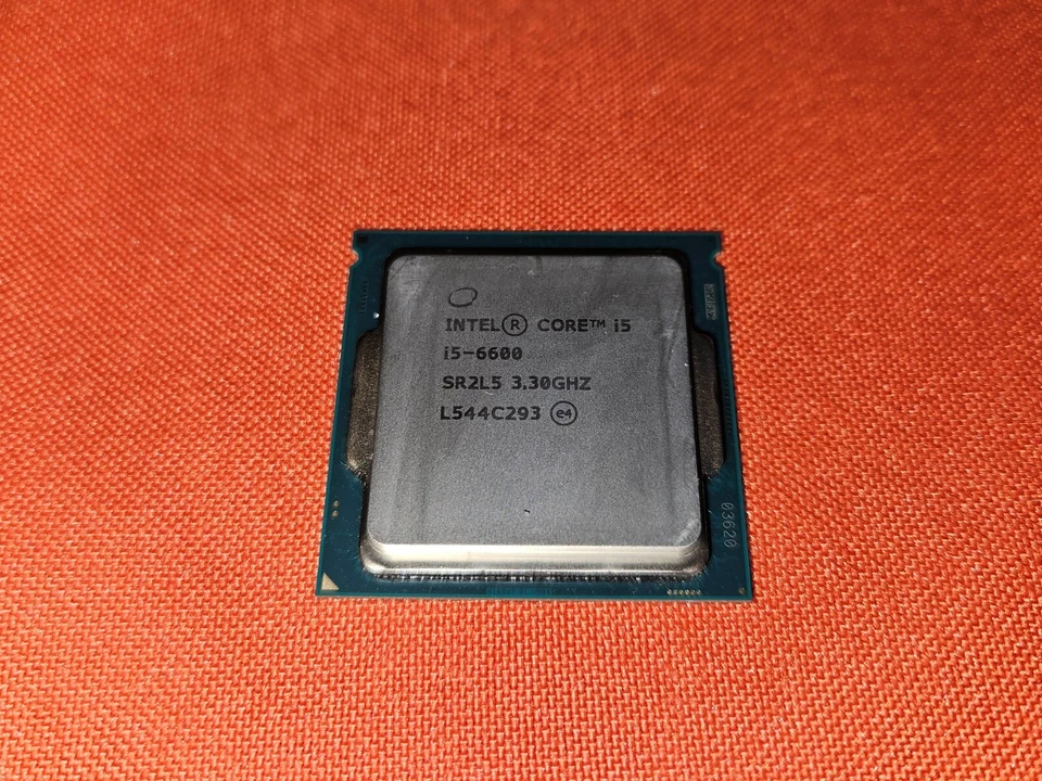 Intel Core i5-6600 Quad Core 3.30GHz LGA1151 Desktop Processor CPU SR2L5 - Image 1 of 1