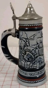 Vintage Avon Bierkrug Stein mit Deckel blau 9,5" Rocky Mountain Ziege Condor Geier  - Bild 1 von 8