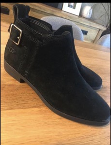 ugg kelsea ankle boot