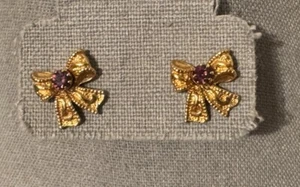 AVON Birthday Bow Earrings February Simulated Amethyst Pierced Interchangeable - Picture 1 of 9