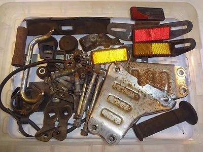 Yamaha 1982 1983 XS400 Maxim XS 400 DOHC Misc Hardware Variety Parts - Image 1 of 4