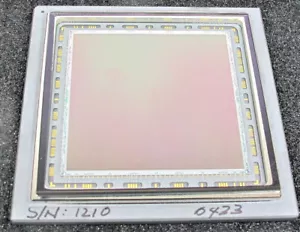ATMEL AT71203MCR CCD IMAGE SENSOR - Picture 1 of 5
