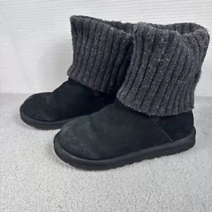 UGG CAMBRIDGE Boots Women Size 8 SWEATER CUFF BLACK Short comfortable cozy - Picture 1 of 14
