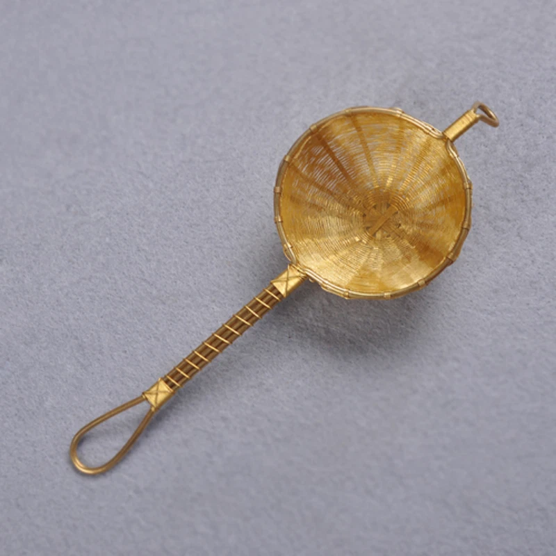 Filtro de té embudo tejido a mano tradicional de cobre puro colador de té de latón tejido a mano de 1 pieza Foto 1 de 4