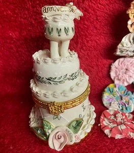 Mini dreistufige Kuchenform Schmuckschatulle Jubiläum Anhänger hübsche Dekorationen - Bild 1 von 3