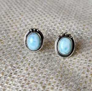 Blauer Larimar 925 Sterling Silber Handarbeit Schmuck Ohrstecker schöner Ohrstecker - Bild 1 von 4