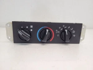 2000 Jeep Wrangler Temp Control Unit WIth AC - Picture 1 of 7