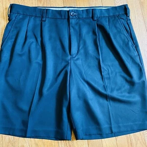 Pantalones Cortos Chinos Plisados Izod Para Hombre Negros Talla 40 Golf Usados en Excelente Condición - Imagen 1 de 7