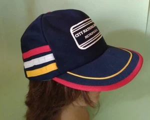Cappello 3 strisce USA snapback maglia camionista cappello vintage Bank Metropolis - Foto 1 di 6