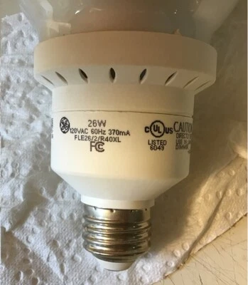 GE FLE26/2/R40XL 23W 120V Indoor Floodlight R40 7 year Bulb - Image 1 of 4