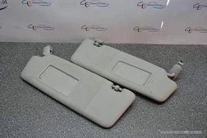 Audi A3 8P 05-08 Sonnenblende mit Spiegel rechts und links - Foto 1 di 1