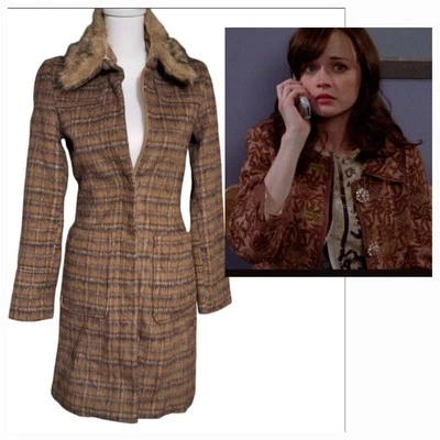 ASO ALT Rory Gilmore Girls Old Navy Womens XS '01 Vtg Y2K Faux Fur Peacot Retro - Image 1 of 4