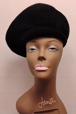 Sombrero boina de terciopelo negro vintage mod años 60 "Martha Cooper/Montaldos NY" Foto 1 de 4