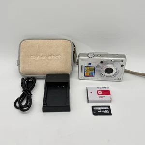 Sony Cyber-Shot DSC-W50 Digital Camera 6MP CCD Y2K Compact w/ Accessories - Picture 1 of 11