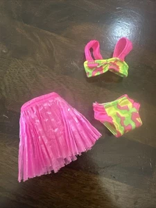 Vintage 1990 Hawaiian Fun Barbie Puppe Ersatz Badeanzug Hula Rock #5940 Mattel - Bild 1 von 2