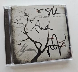 Airborne Toxic Event signed Autogramm CD - Bild 1 von 1