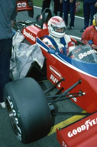 ALAN JONES HAAS THL1 HART LOLA EUROPEAN GRAND PRIX 1985 35MM SLIDE PHOTOGRAPH - Picture 1 of 2