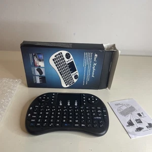 RT-MWK08 2.4GHz RF Mini Wireless Keyboard with Touch Pad Mouse - BRAND NEW - Picture 1 of 3