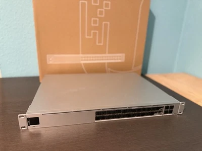 UniFi Pro Aggregation Switch USW Pro Aggregation 28x 10GBe SFP+ 4x 25GBe SFP28 - Image 1 of 4
