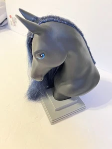 Breyer Mane Beauty Nyx Horse Styling Head Bust  Black Blue Hair - Picture 1 of 9