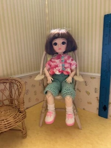 Brown Haired 11" BJD in Cute Crochet Outfit - Picture 1 of 6