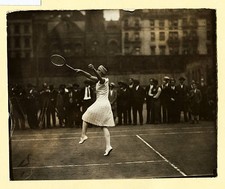 Suzanne Lenglen Reaching To Hit A Tennis Ball Old Historic Photo