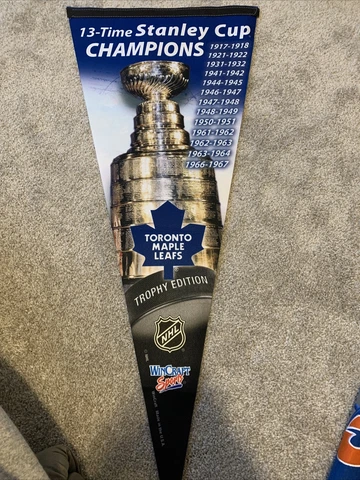 Toronto Maple Leaf Stanley Cup Champions Pennant Cover