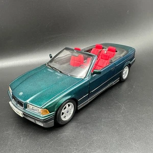 Modellauto BMW 325i Cabrio - SONDER FARBE - Modellauto Maisto - im Maßstab 1:18 - Bild 1 von 17