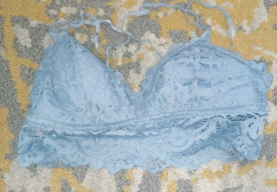 SO Intimates Junior’s Lace Wireless Bra Bralette Size XL Blue Removable Pads - Image 1 of 4