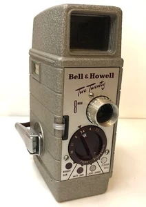 Vintage Bell & Howell 220 Two Twenty 8mm Movie Camera with Leather Case & Manual - Picture 1 of 20