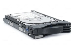 19K1467 IBM HDD 18GB 10K SCSI 3.5" LFF - Picture 1 of 7