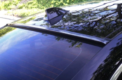 CARBON LOOK  Rear Window Roof Spoiler For 2005-2010 CHRYSLER 300C - Image 1 of 3