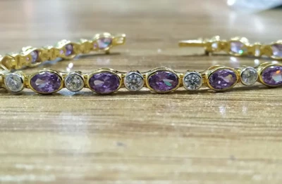 9 克拉椭圆形切割模拟紫水晶女式网球手链 14K 镀黄金 — 第 1/4 张图片