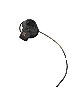 VOLKSWAGEN PASSAT 1998-2001 tanque de combustible trasero relleno puerta cubierta gas pintura C6M Foto 1 de 4