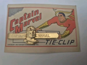 Captain Marvel 1946 Vintage Messing Krawattenklammer Neu Fawcett Publikationen - Bild 1 von 9