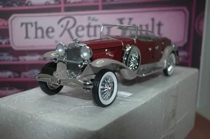 DUESENBERG: A 1:24 scale Franklin Mint Precision Model, 1930 Duesenberg J Derham - Picture 1 of 13