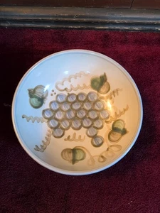 Louisville Stoneware 10" Bowl-Grapes - Picture 1 of 7