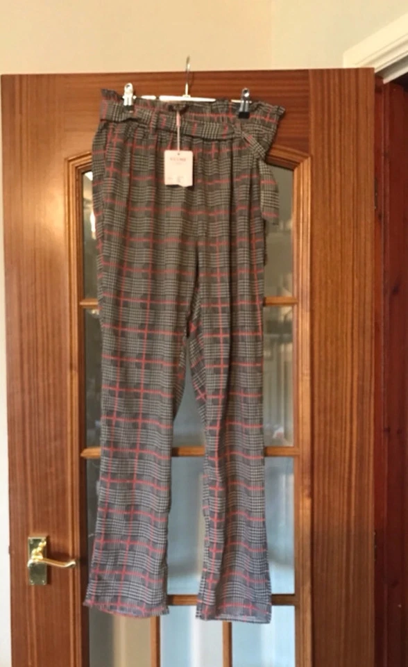 Pantalone tartan YU & ME nuovo con etichette taglia media taglia 10  - Immagine 1 di 1