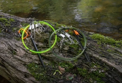 Juegos de cuerdas de pescado - dos colores y dos tamaños a presión Foto 1 de 4