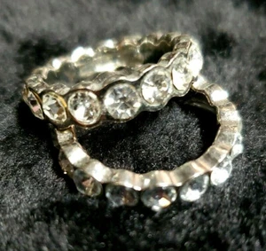 2 Eternity Klar Kristall Stapelbarer Mode Ring Größe 6,5 - Bild 1 von 6