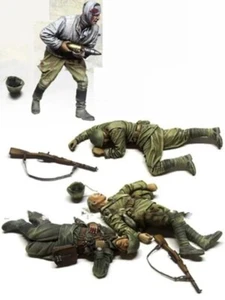 1/35 Resin Figure Model Kit Soviet Artillery Soldiers Wounded Dead WW2 Unpainted - Picture 1 of 2