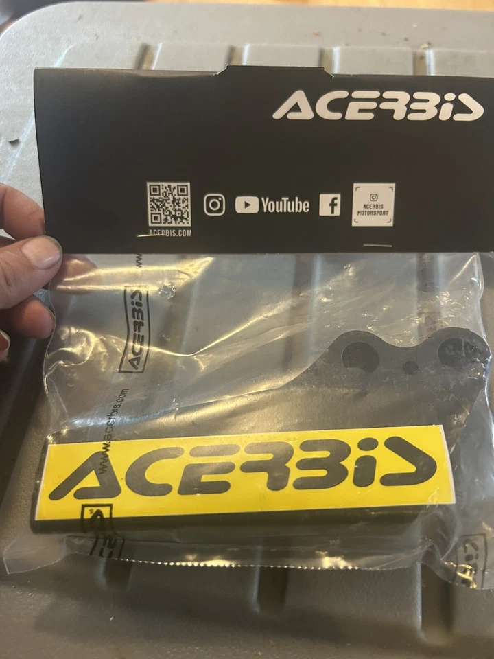 Acerbis - 2071529999 - Guía de cadena, Kawasaki Kx 125 / 250 95 - 02 negra Foto 1 de 3