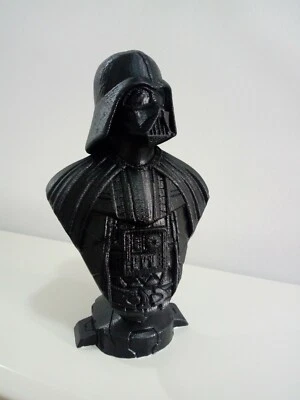 Darth Vader bust - Image 1 of 4