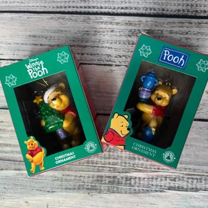 Vintage Disney Winnie Puuh Weihnachtsschmuck 2 Stück Resin Spezialitäten 1990er - Bild 1 von 3
