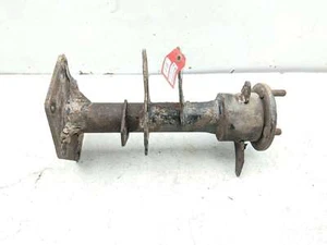 18 Club Car Carryall 1700 Rear Right Axle Housing Tube Carrier Mount Bracket - Picture 1 of 9