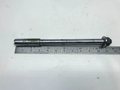 Moto Guzzi V65 GT (1) 90' rueda trasera eje pasante eje trasero husillo  Foto 1 de 4